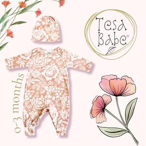 Tessa Babe | Floral Print Matching Button-Up Onesie and Beanie Hat | 0-3 Months